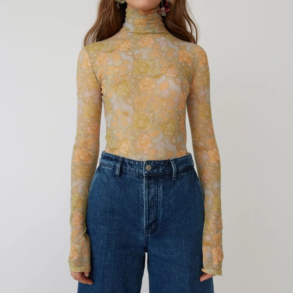 SOLD OUT ACNE Studios top